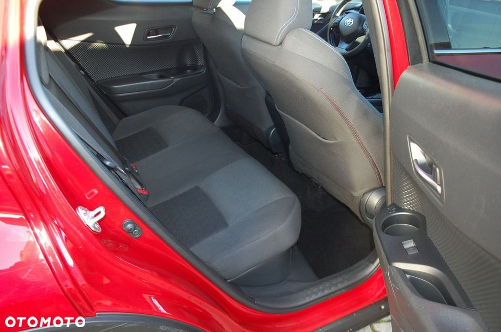 Toyota C-HR - 26