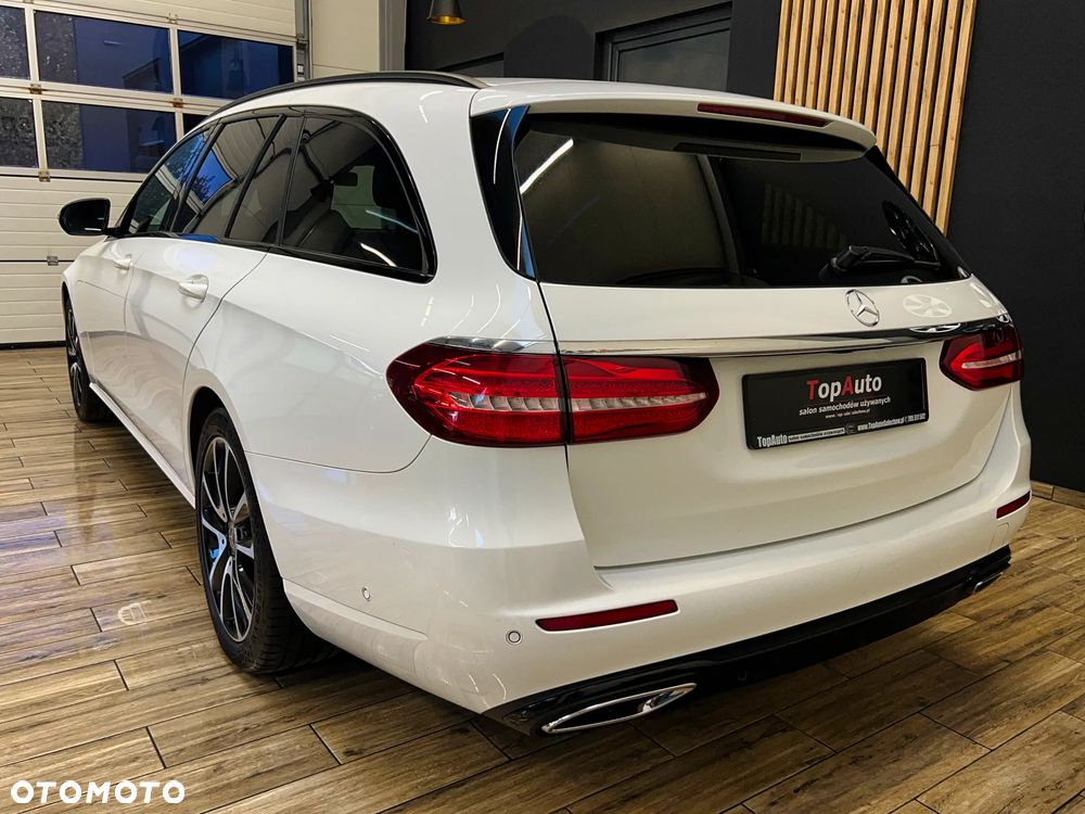 Mercedes-Benz Klasa E 220 d Business Edition 9G-TRONIC - 11