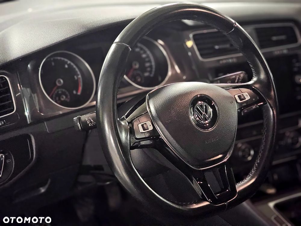 Volkswagen Golf 1.6 TDI BMT Comfortline - 14