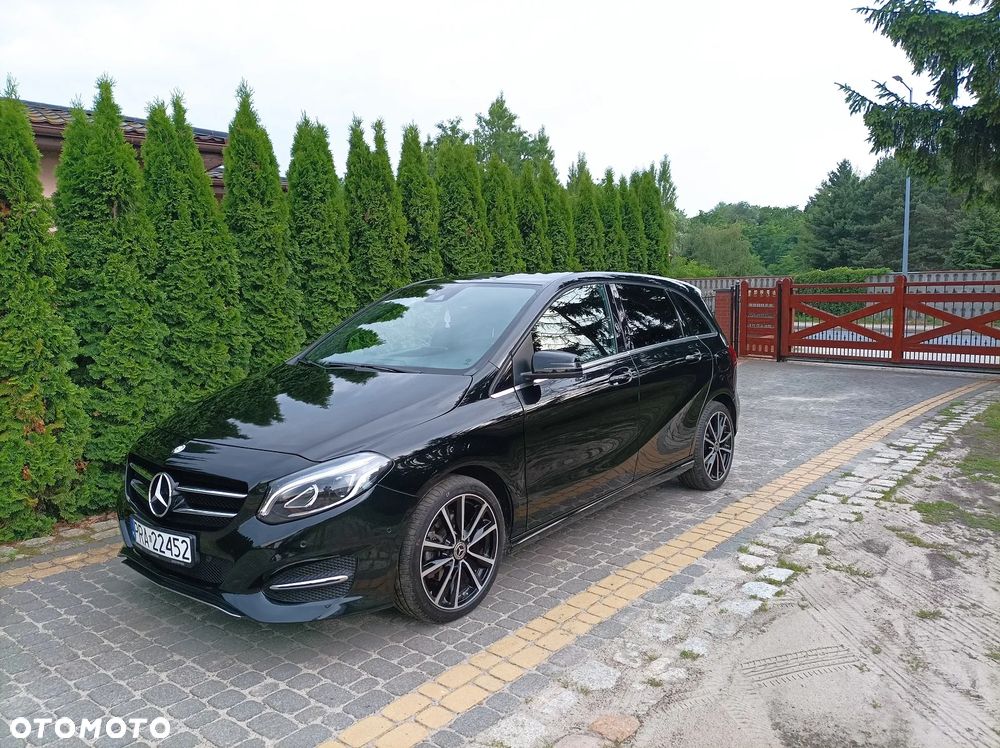 Mercedes-Benz Klasa B 200 7G-DCT UrbanStyle Edition - 3