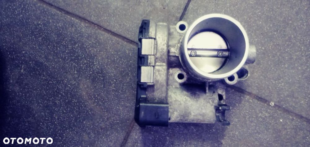 PRZEPUSTNICA FORD FIESTA MK7 Opel Astra III 0280750133 - 1