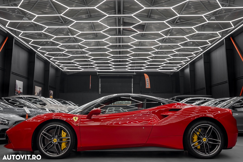 Ferrari 488 GTB - 31