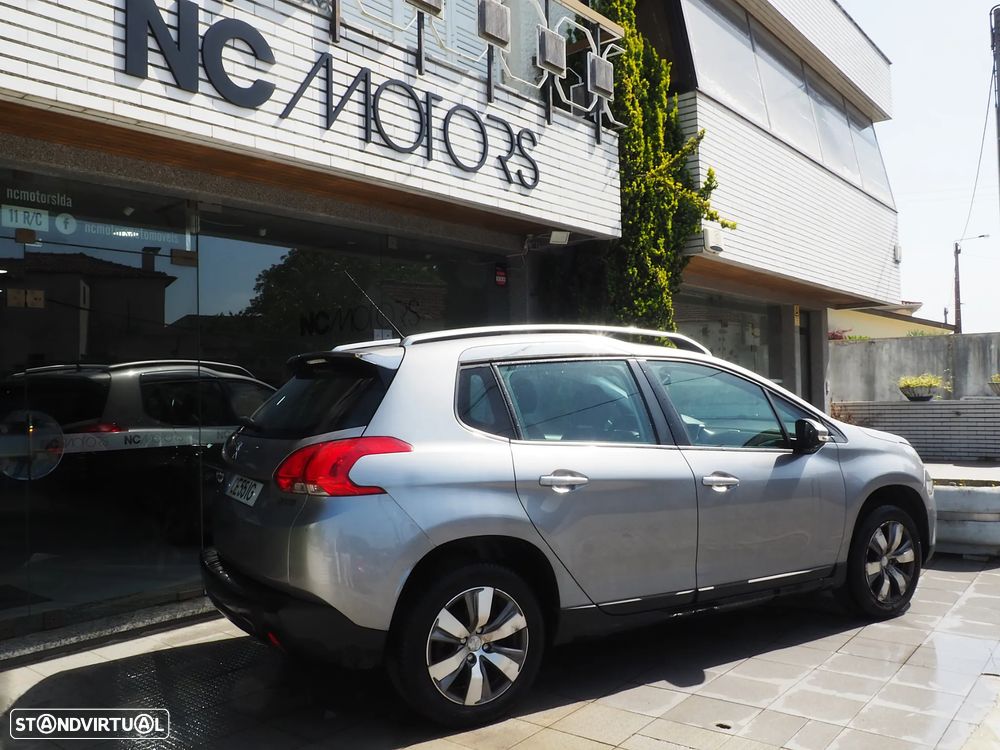 Peugeot 2008 1.2 PureTech Active - 5