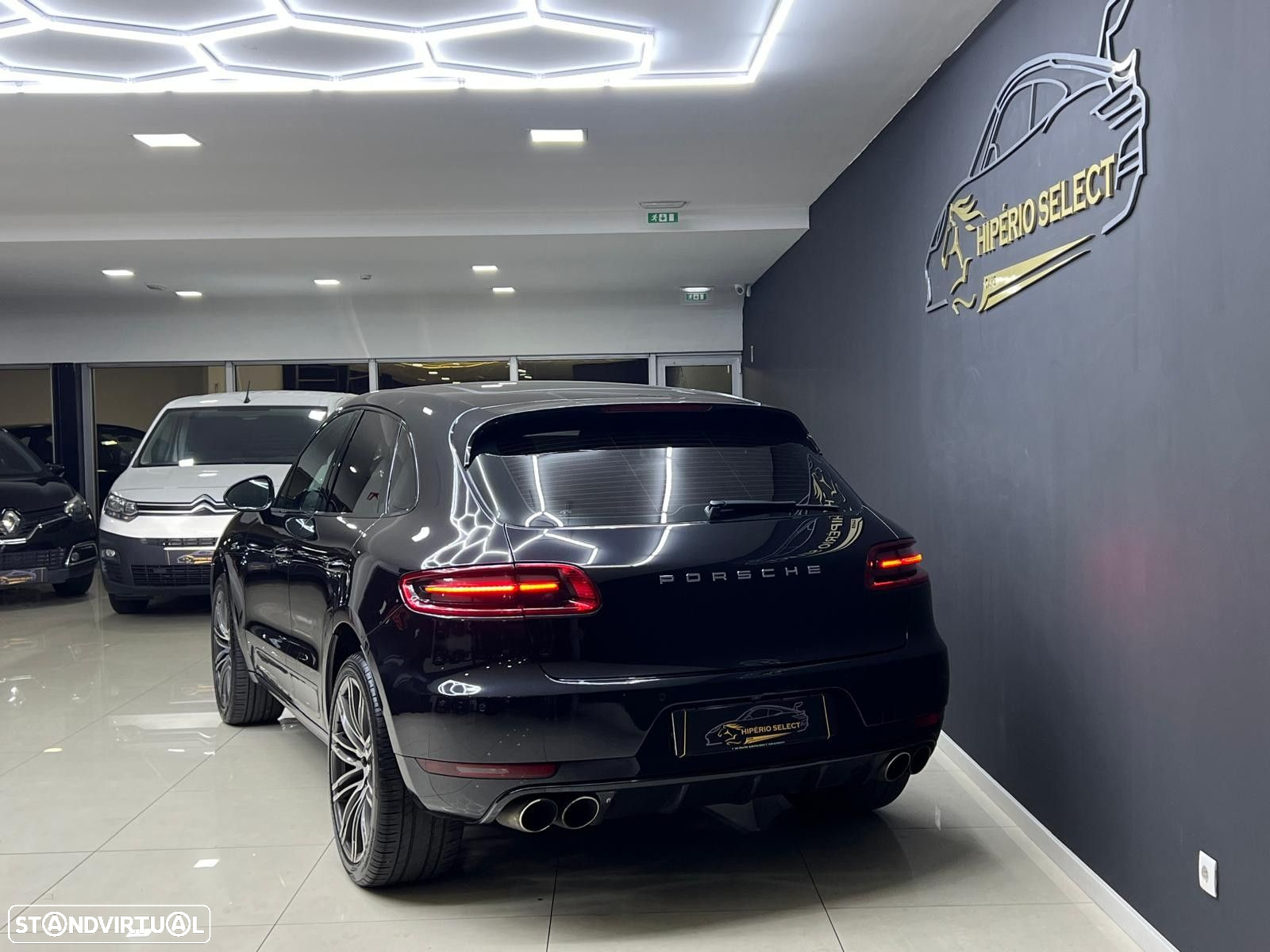 Porsche Macan S - 42