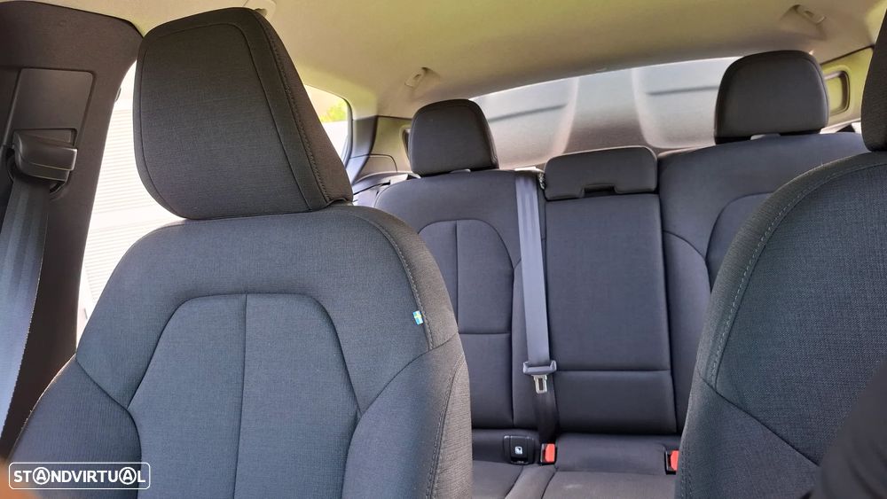 Volvo XC 40 1.5 T3 Tech Edition - 14