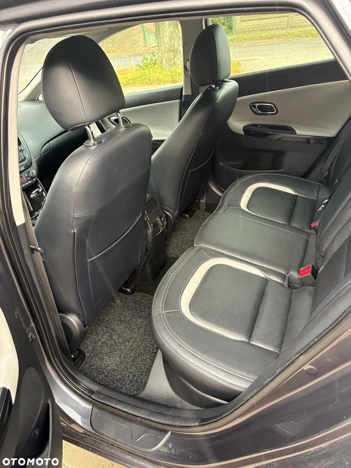 Kia Ceed 1.6 GDI DCT Platinum Edition - 16