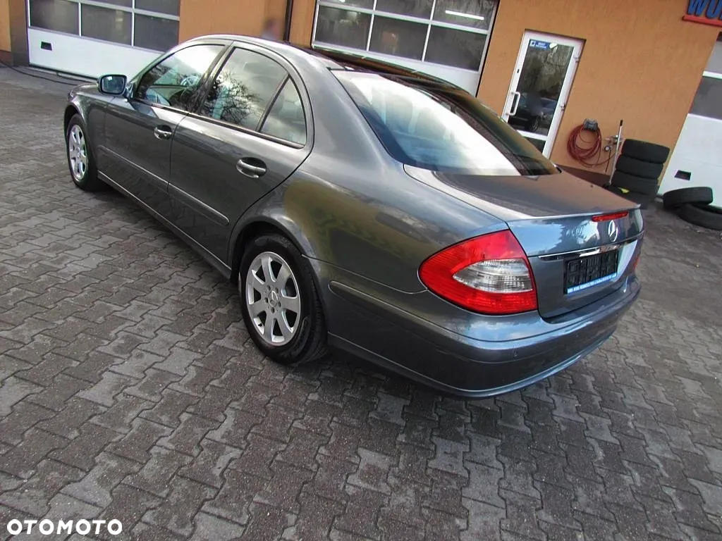 Mercedes-Benz Klasa E - 6
