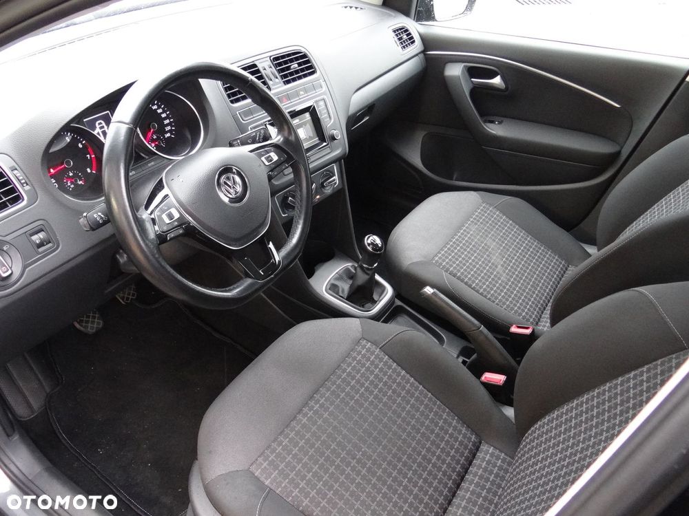 Volkswagen Polo 1.2 TSI BMT Comfortline - 13