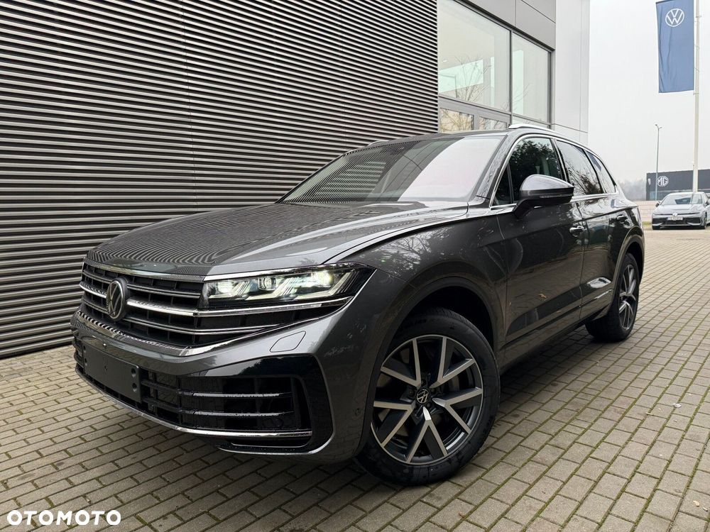 Volkswagen Touareg - 2