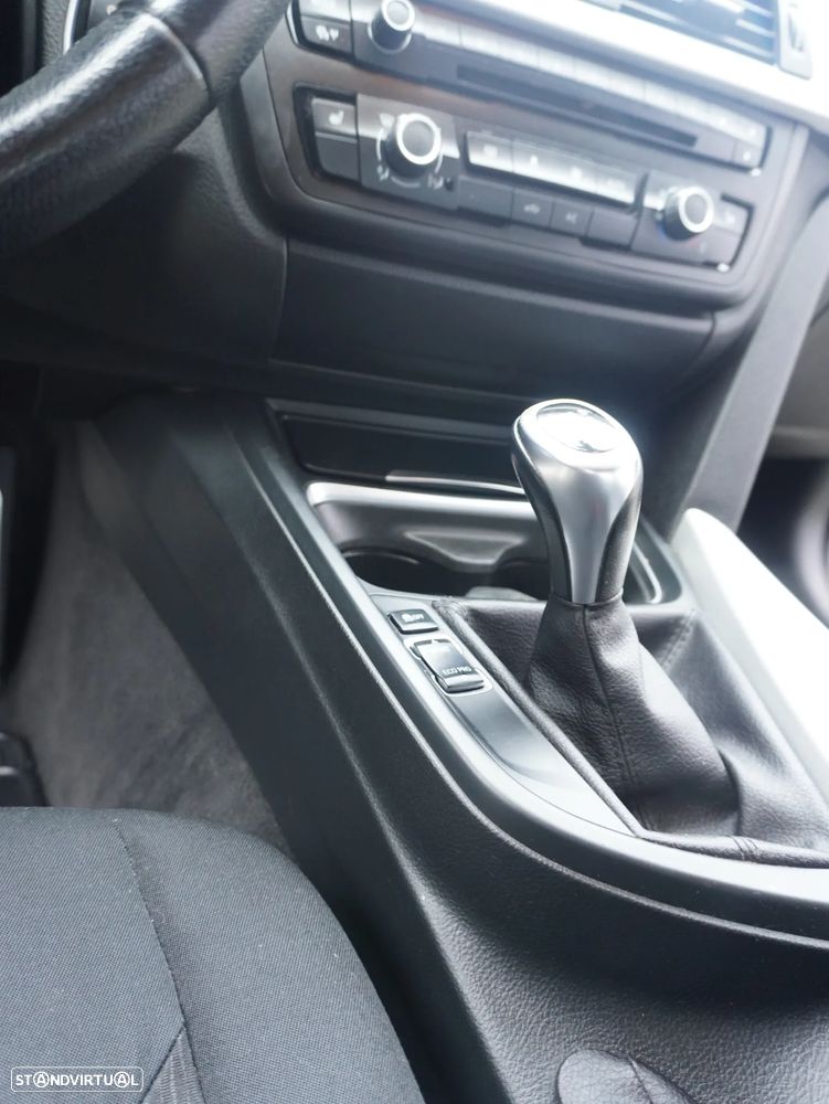 BMW 316 d Modern Line - 10