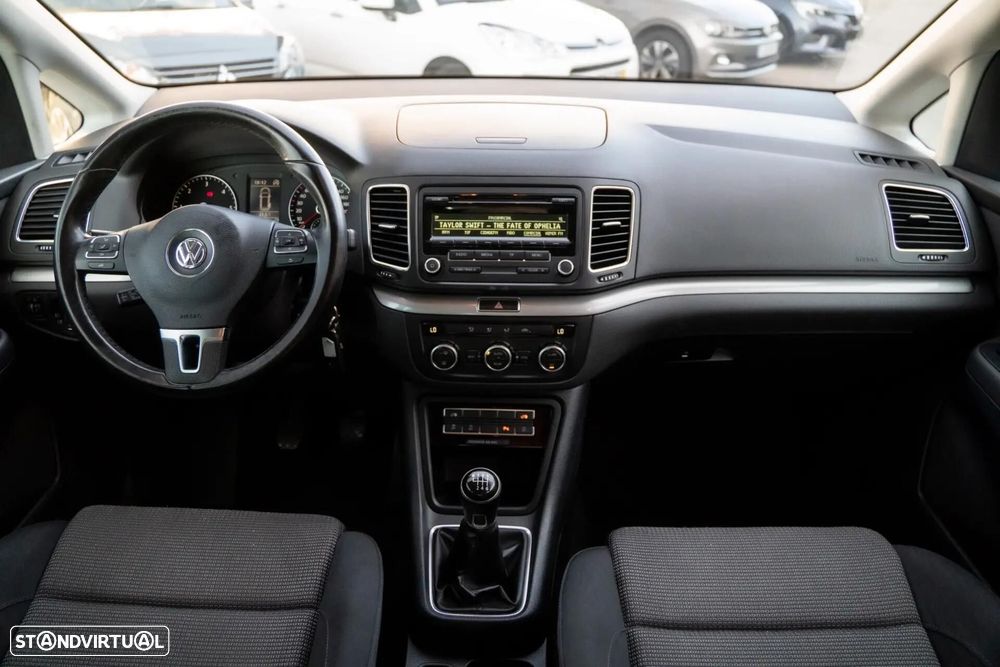 VW Sharan 2.0 TDI Confortline - 30