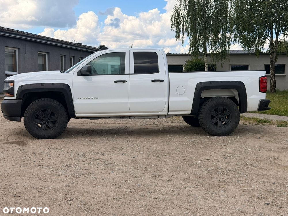 Chevrolet Silverado 5.3 Crew Cab LT2 4x4 - 2