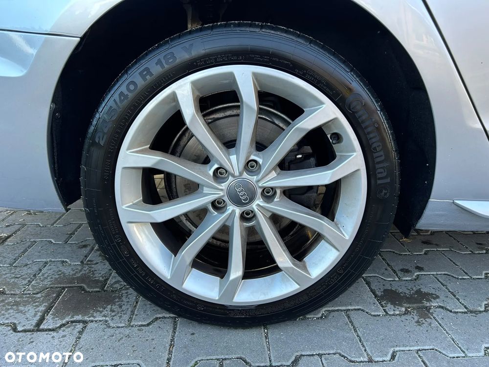 Audi A4 Avant - 7
