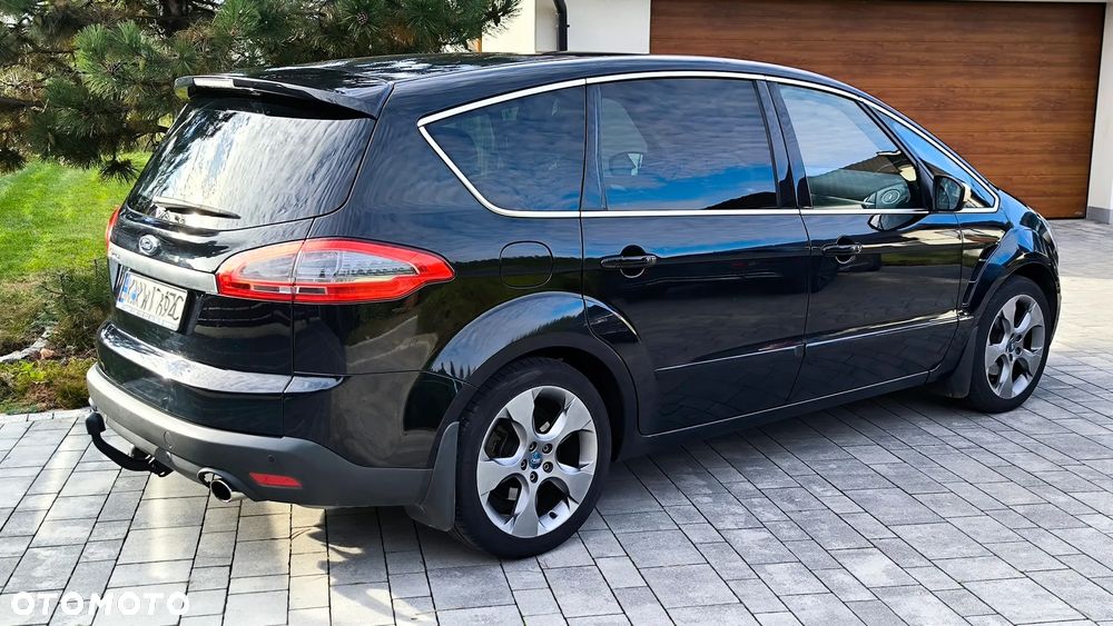 Ford S-Max 2010 photo 2