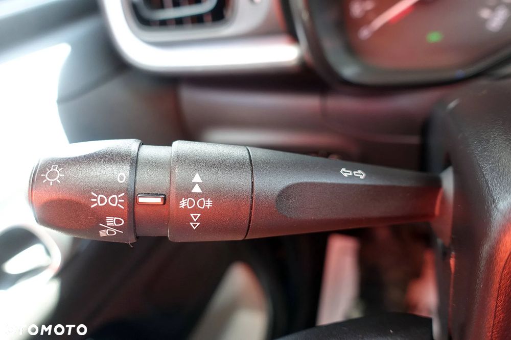 Citroën C3 BlueHDi 75 S&S 83g FEEL - 31