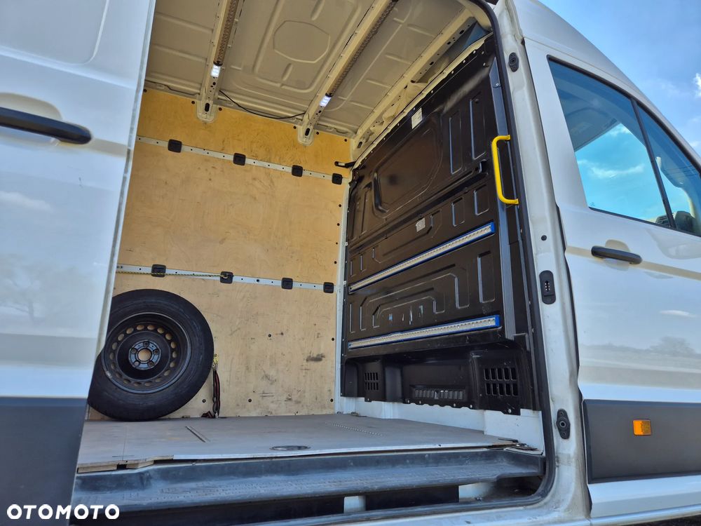 Volkswagen Crafter - 18