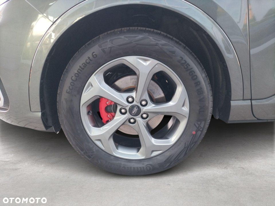 Ford Kuga - 9