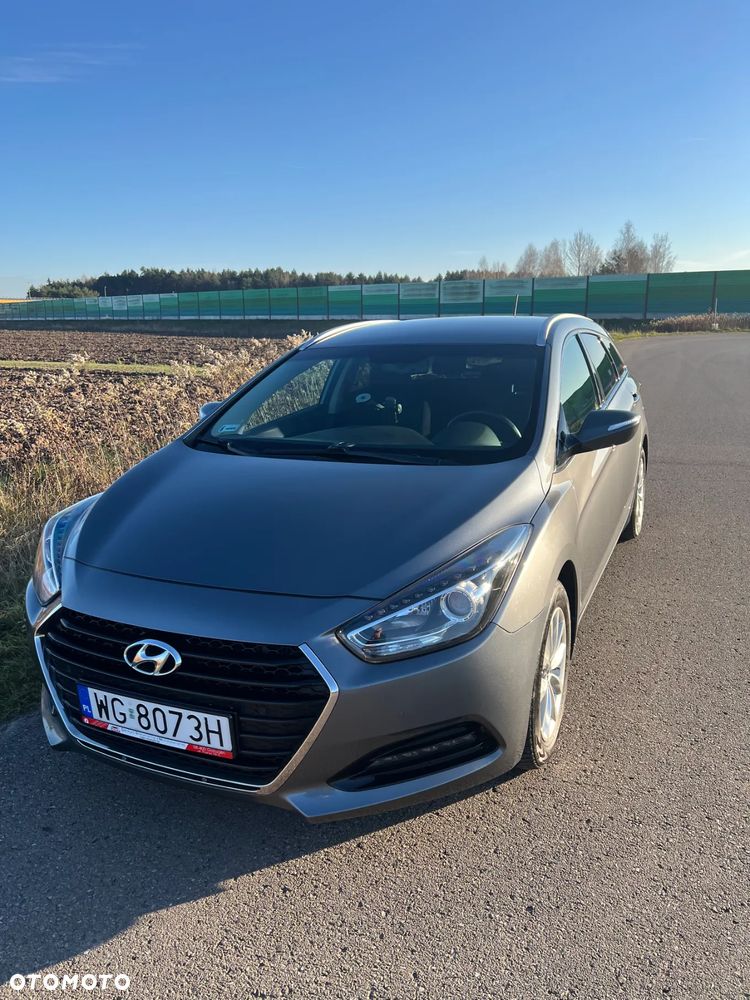Hyundai i40 Kombi 1.7 CRDi DCT Premium - 1