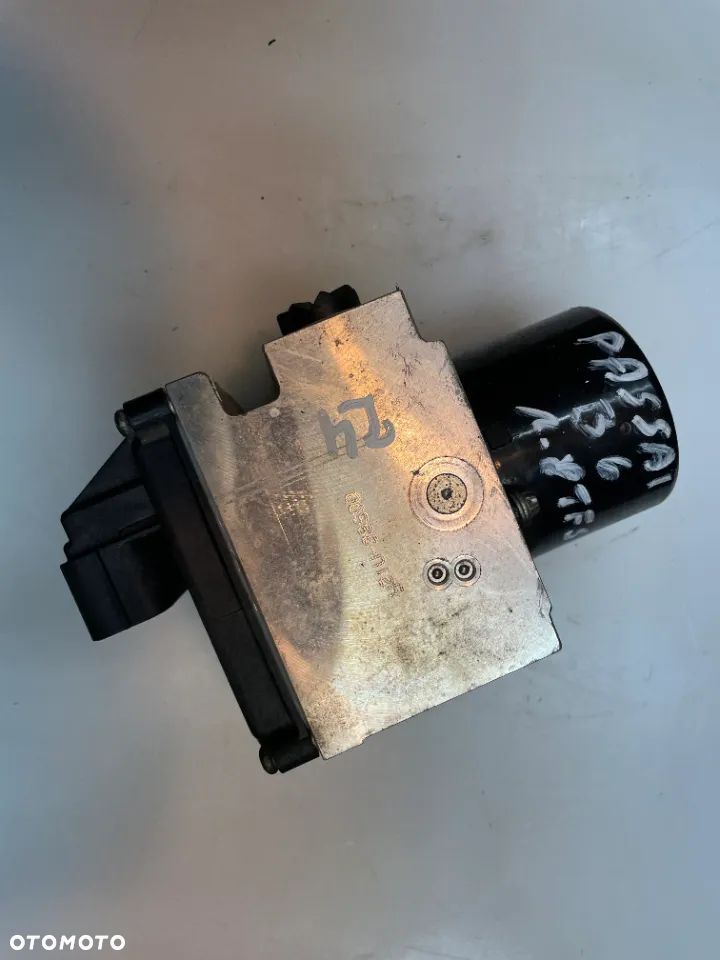 POMPA HAMULCOWA ABS VW PASSAT B6 1.8 TFSI 3C0614109N