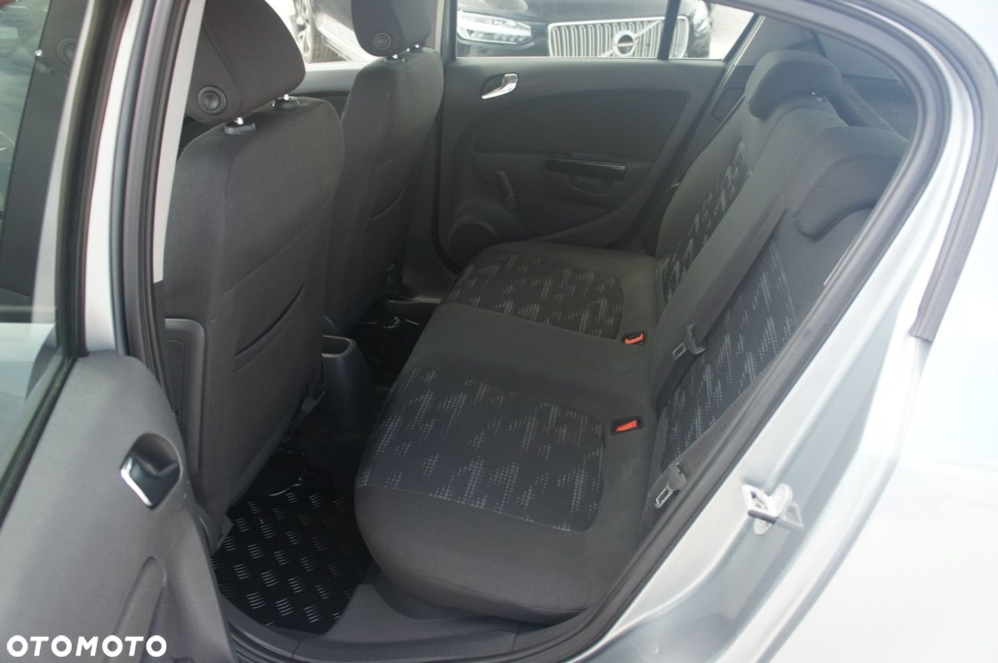 Opel Corsa - 11
