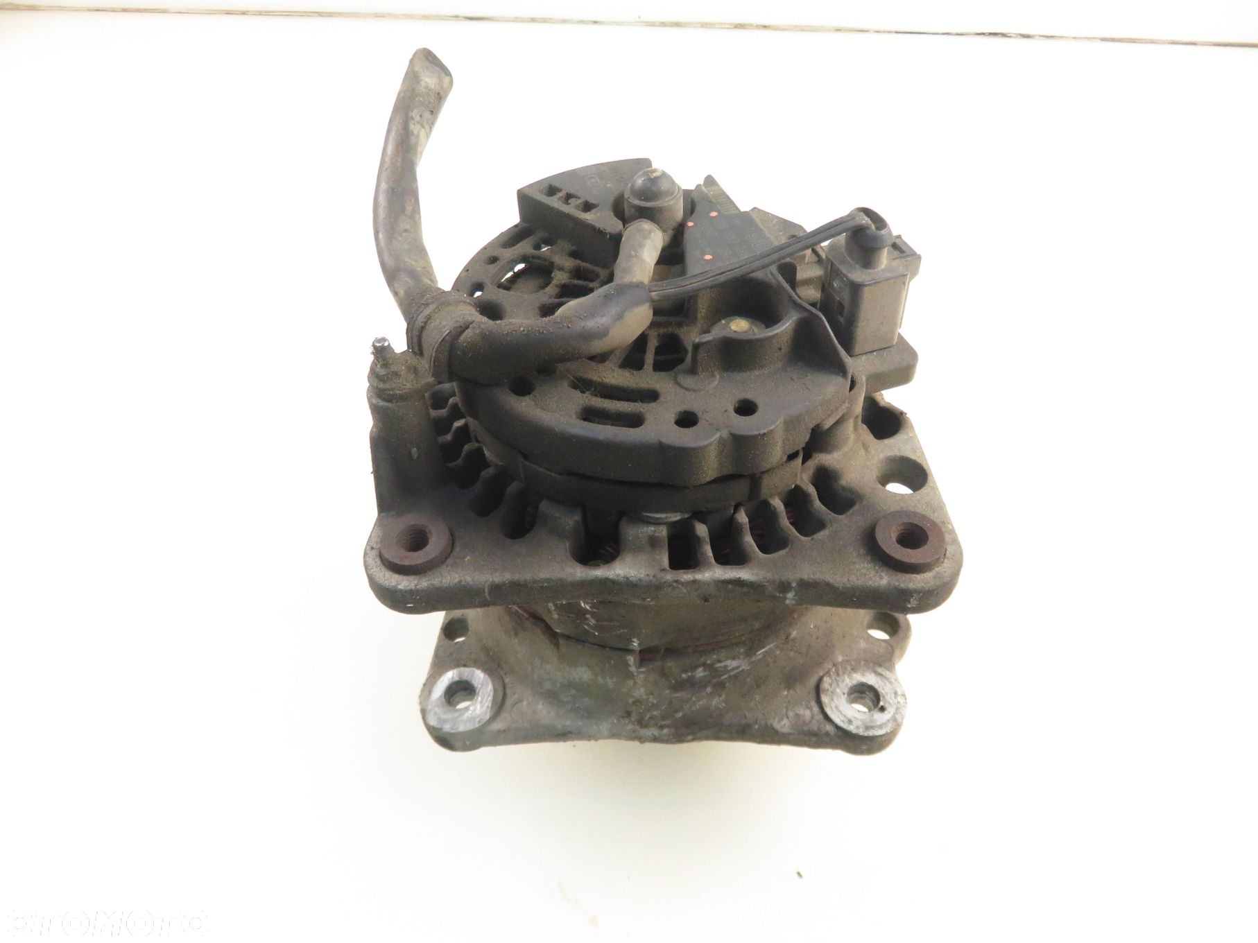ALTERNATOR VW GOLF IV (1J1) 1.4 16V - AHW 028903028D 0124325003 - 5