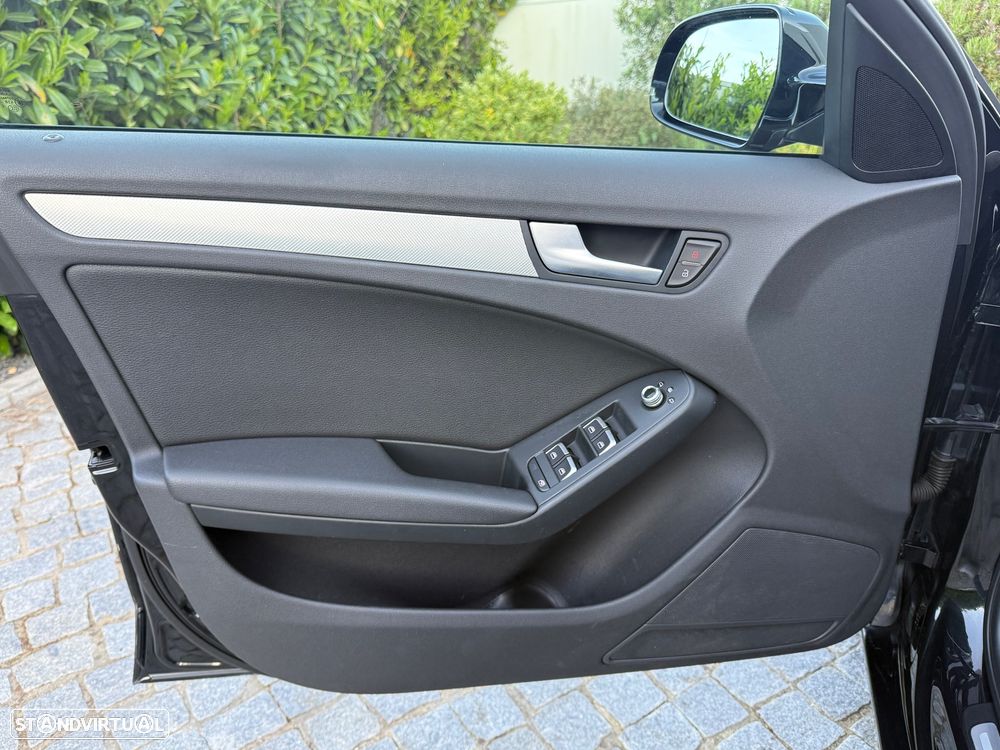 Audi A4 Avant 2.0 TDI DPF S line Sport Pack - 20