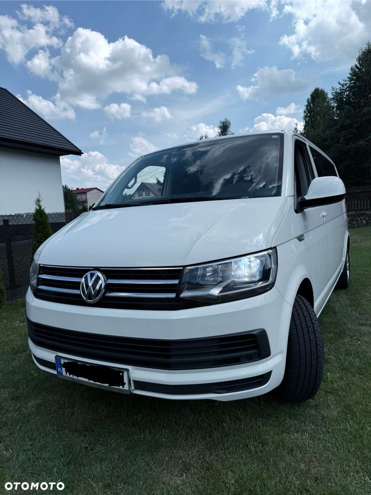 Volkswagen Caravelle - 2