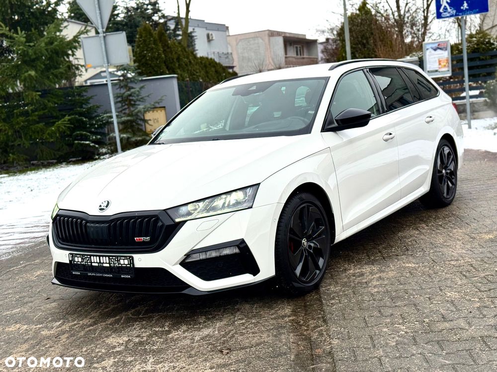 Skoda Octavia 2.0 TDI DSG RS - 9