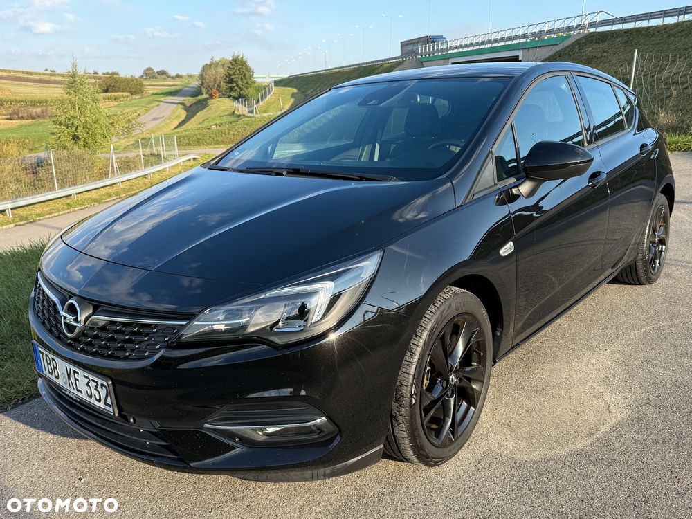Opel Astra 1.2 Turbo Edition - 1