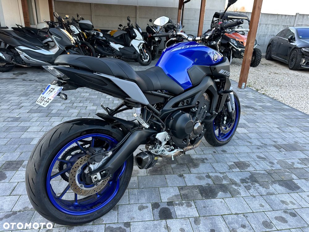 Yamaha MT - 5