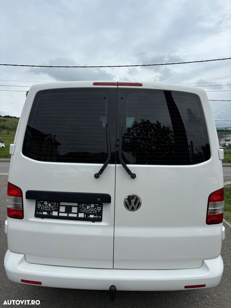 Volkswagen Transporter - 9