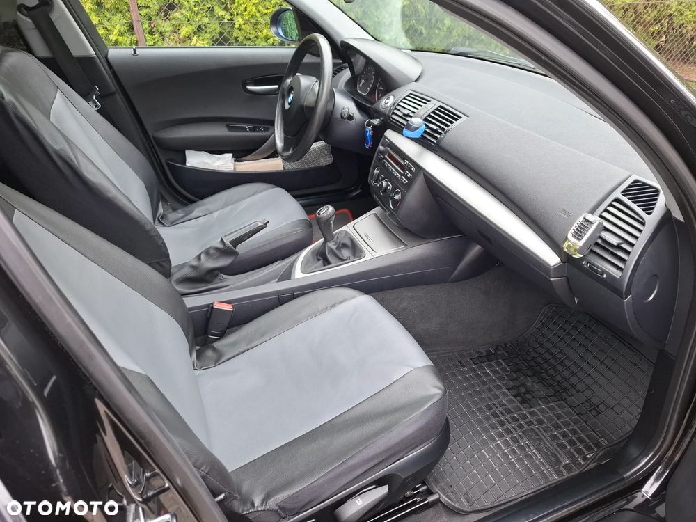 BMW Seria 1 118i - 16