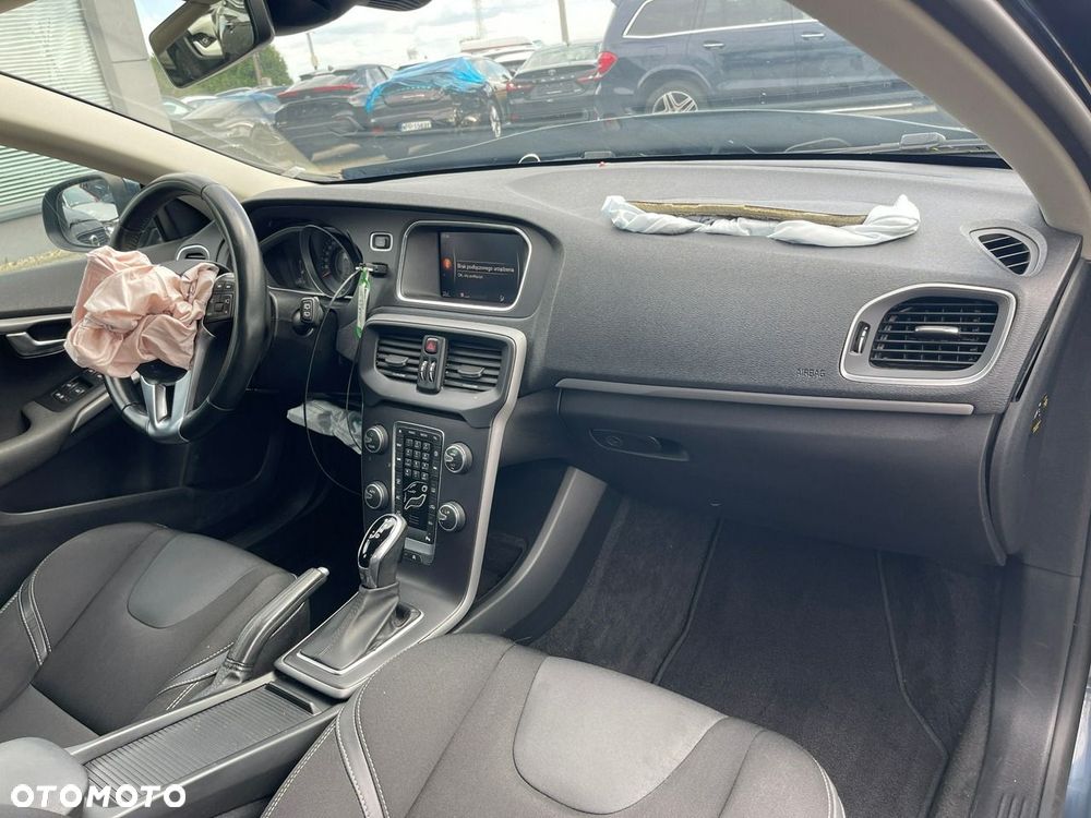 Volvo V40 D3 Geartronic Momentum - 11