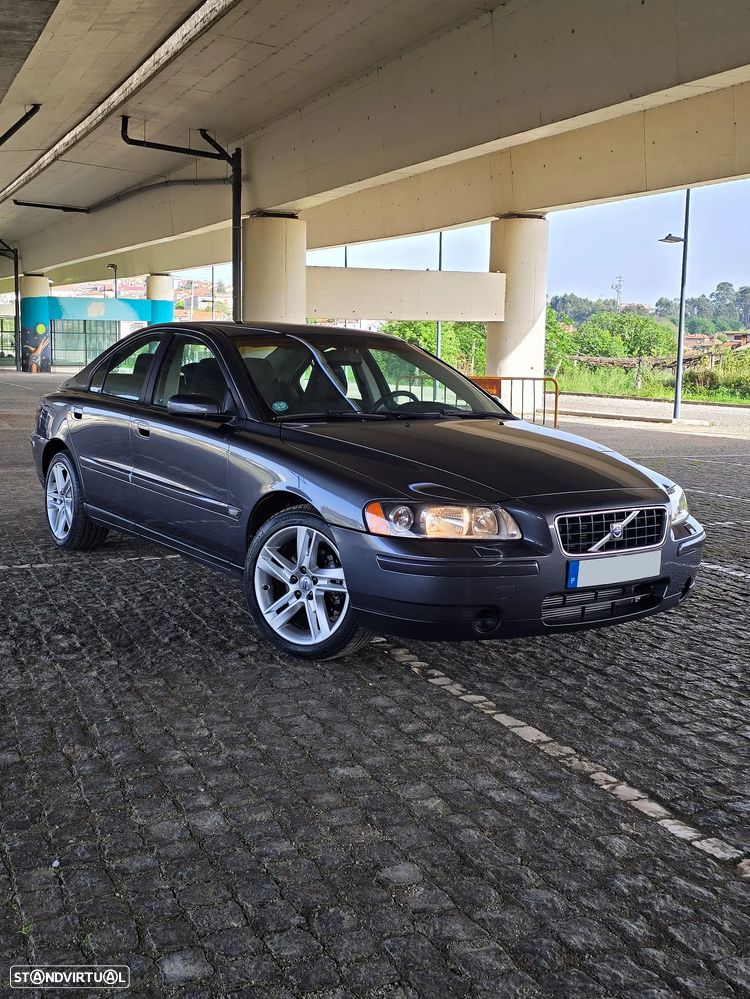 Volvo S60 2.4 D5 Nivel 3 Auto. - 11