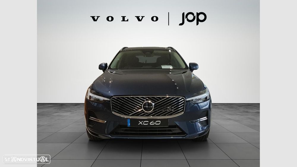 Volvo XC 60 2.0 T6 PHEV Core AWD - 7