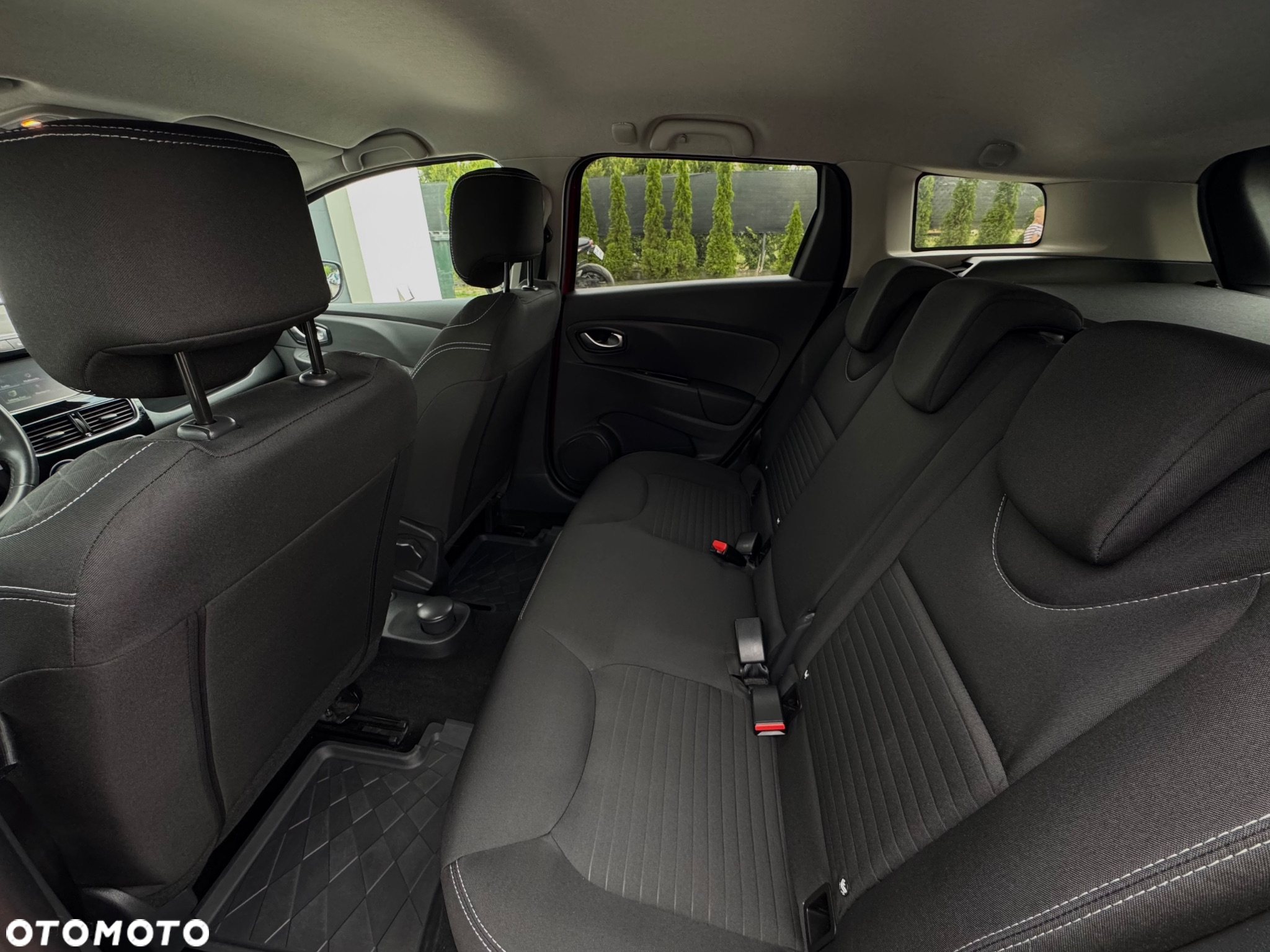 Renault Clio 0.9 Energy TCe Limited - 32