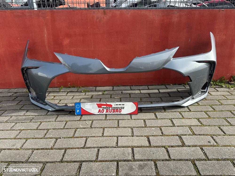 Parachoque Toyota corolla E21 - 1