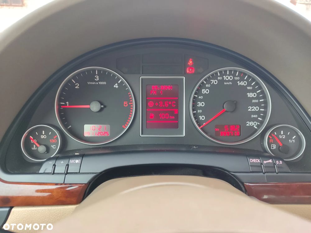 Audi A4 Avant 1.9 TDI - 11