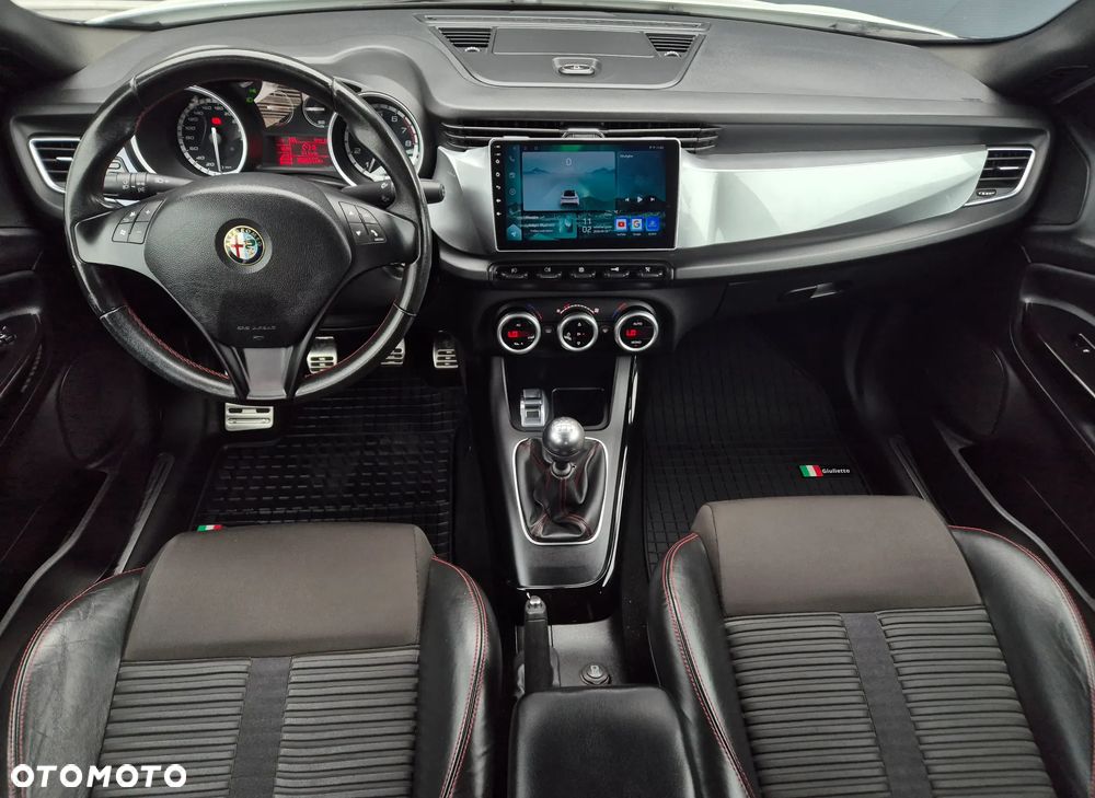 Alfa Romeo Giulietta 1.4 TB Distinctive - 16