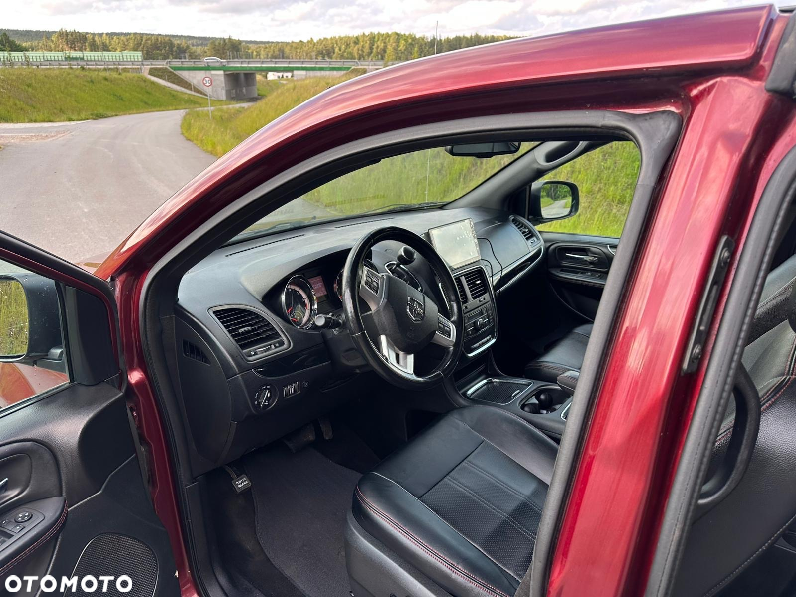 Dodge Grand Caravan - 20