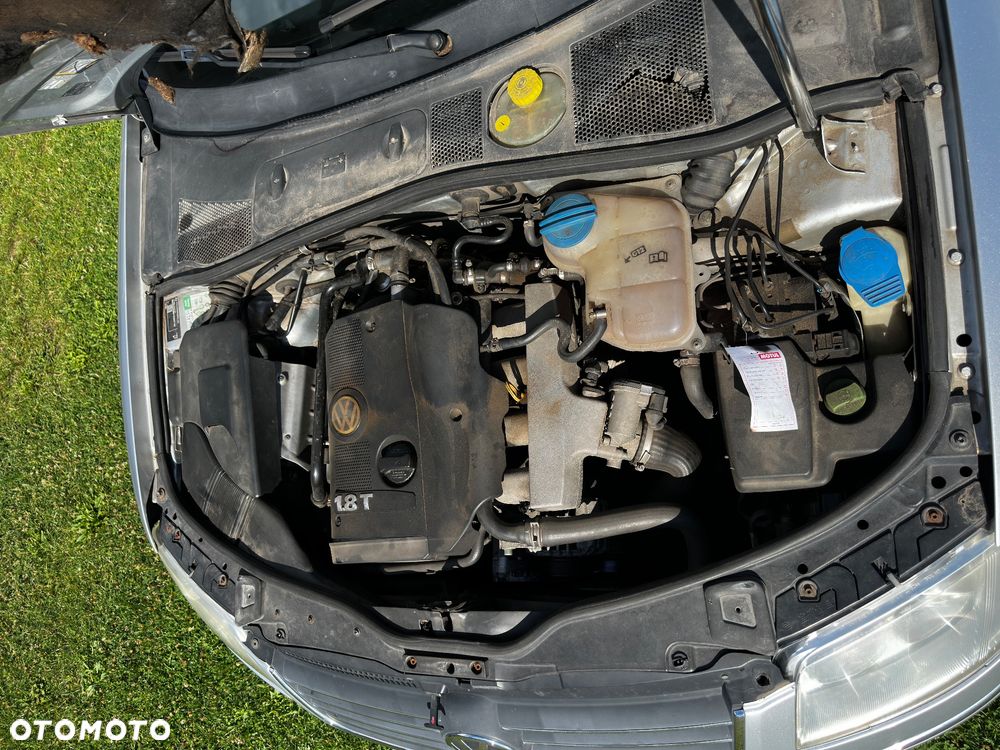 Volkswagen Passat 1.8T Highline - 17