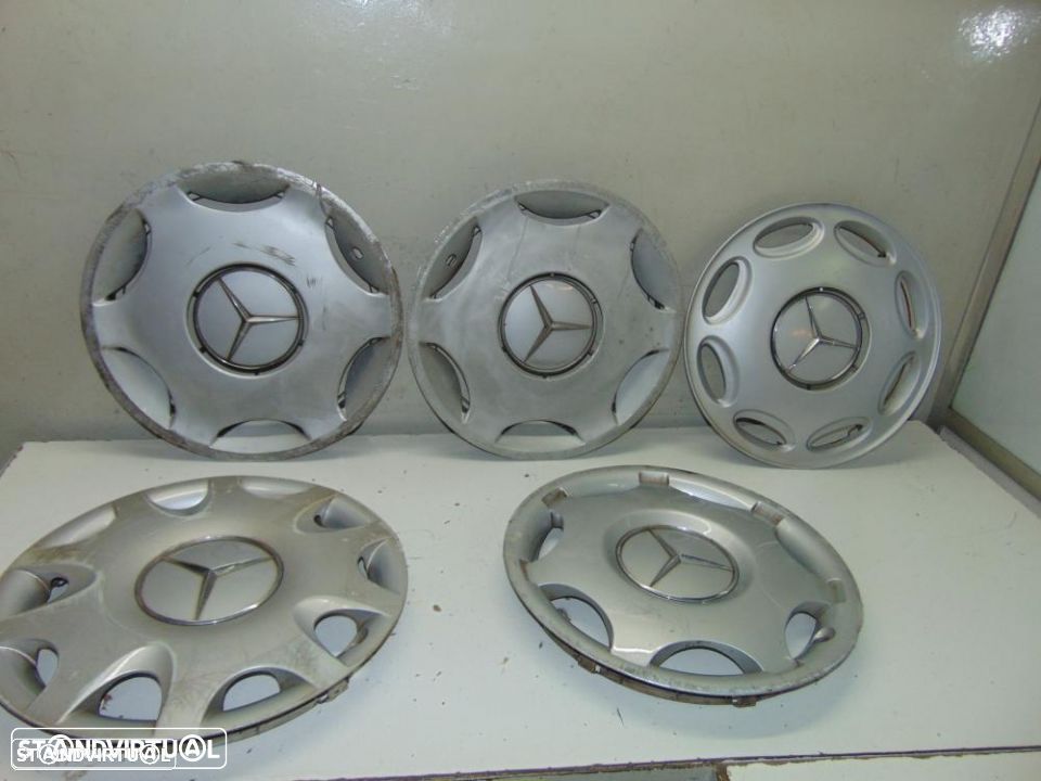 Mercedes tampões de roda - 1