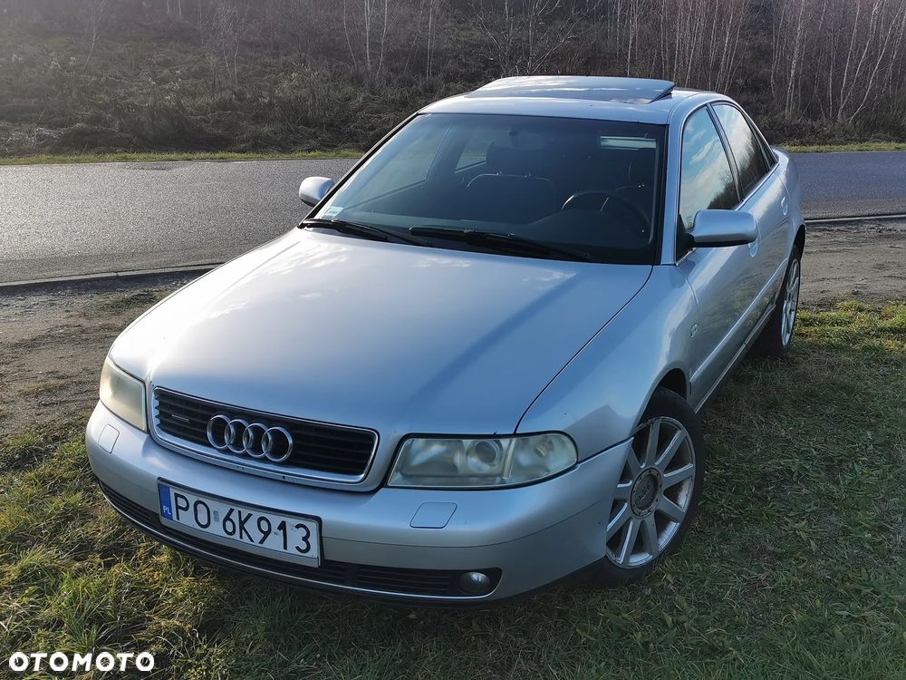 Audi A4 Limousine 2.4 Quattro - 6