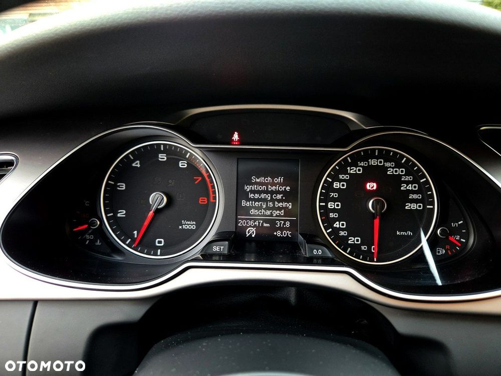 Audi A4 Avant 1.8 TFSI Attraction - 22