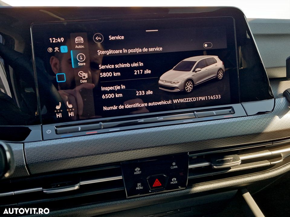 Volkswagen Golf 2.0 TDI DSG Life - 23