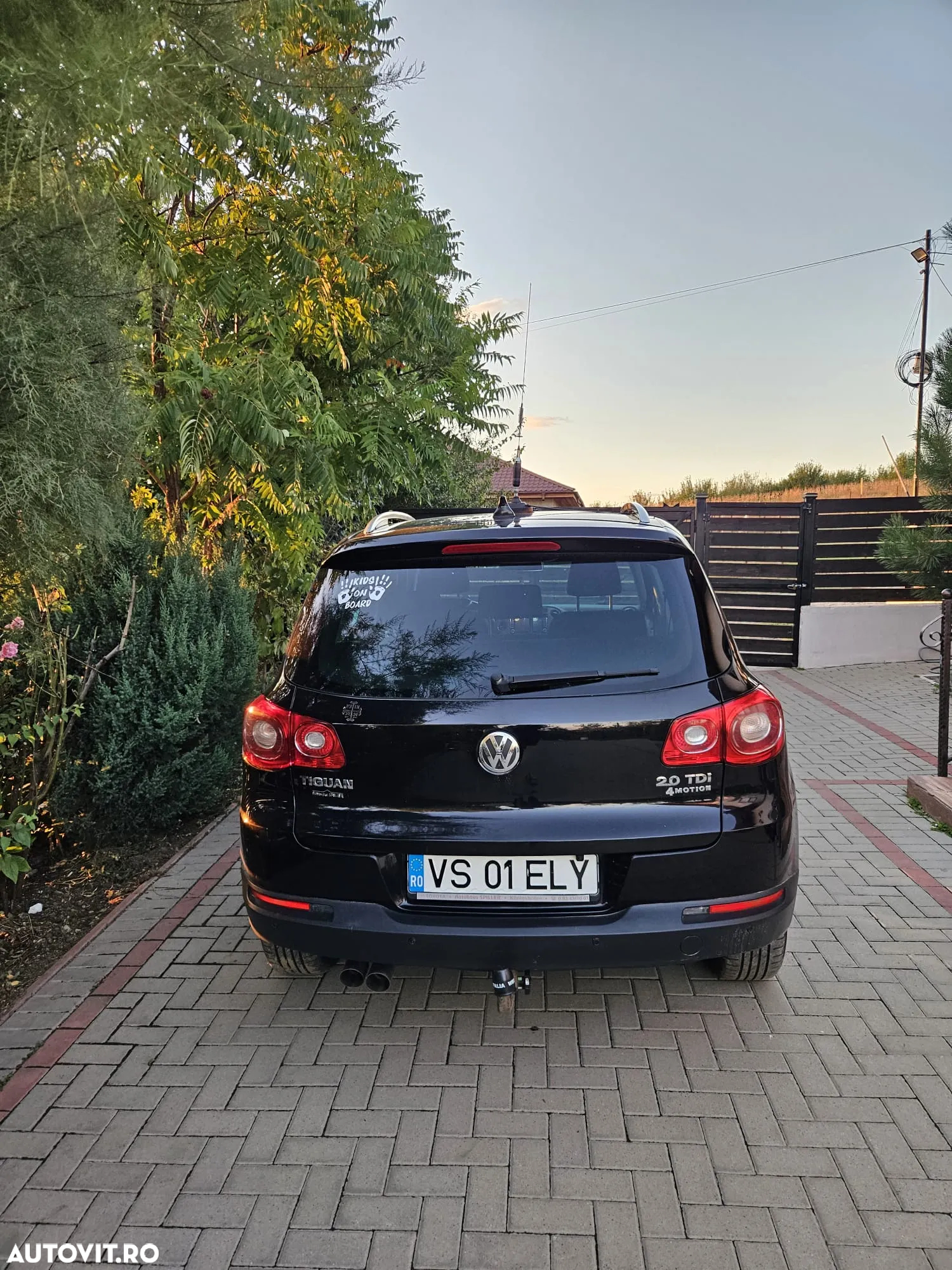 Volkswagen Tiguan 2.0 TDI DPF 4Mot Comfortline - 4
