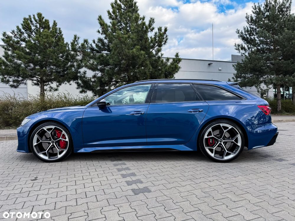 Audi RS6 Avant - 5