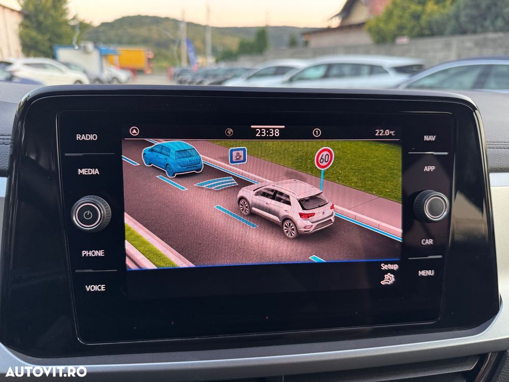 Volkswagen T-ROC 2.0 TDI SCR DSG Style - 37