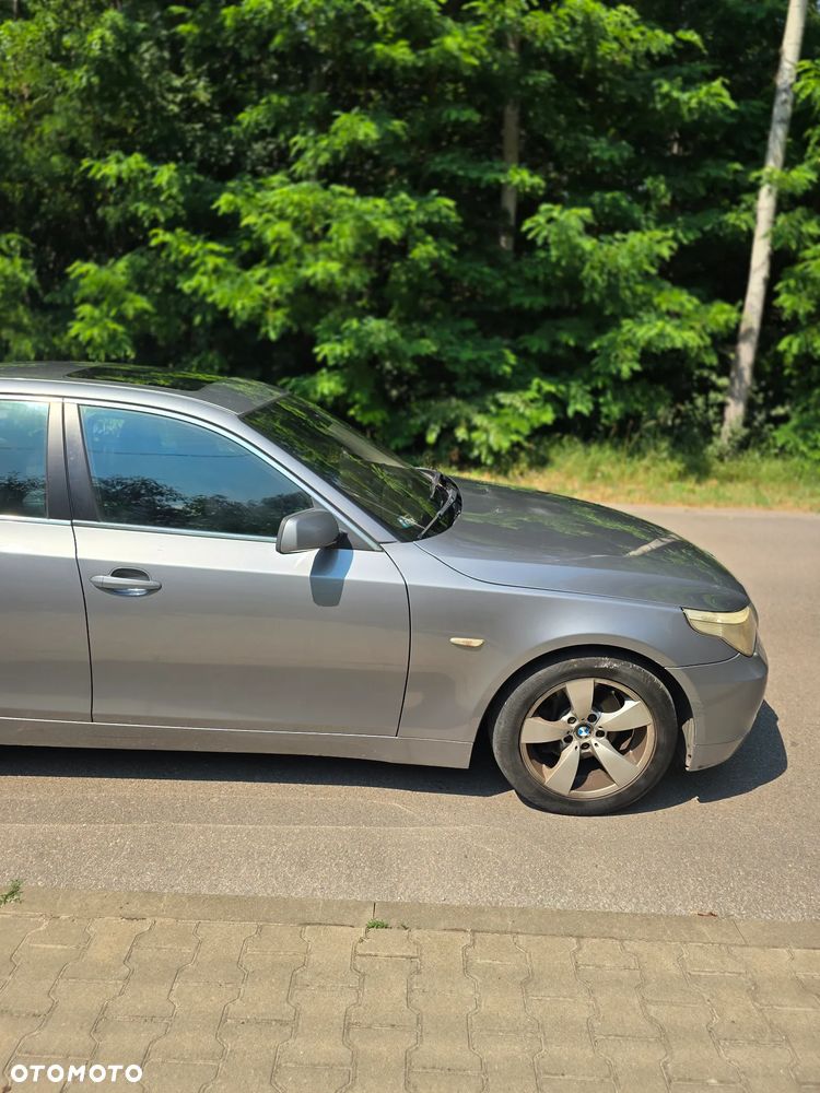 BMW Seria 5 525i - 15