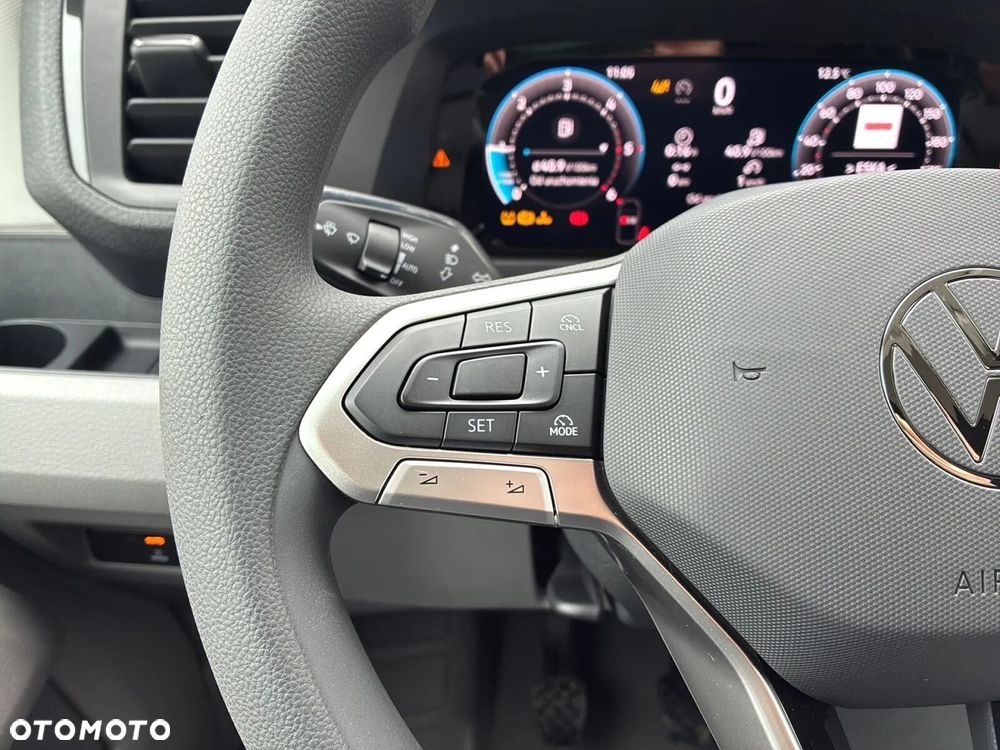 Volkswagen Crafter 35 Furgon LONG/L5H3, 2.0BiTDI 177KM, 4490mm, Wysoki dach - 21